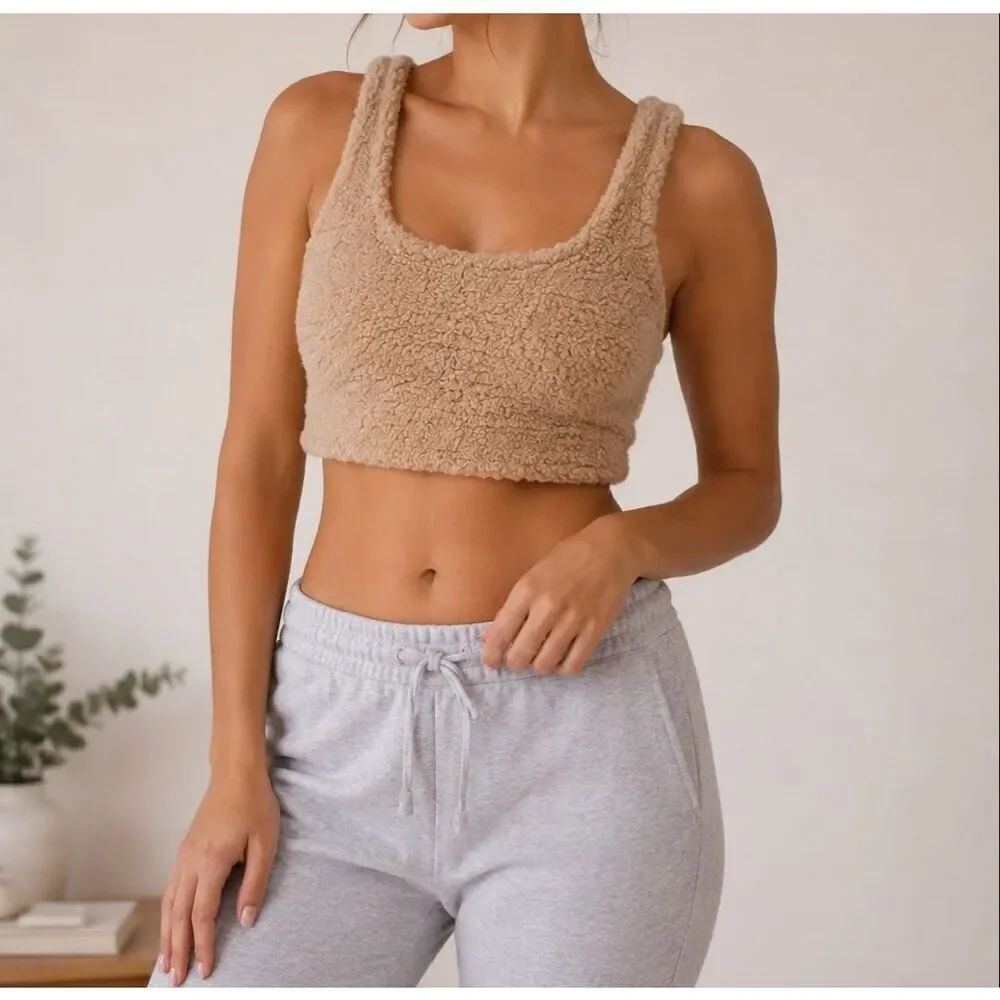 Gilly Hicks Sherpa Fleece Tank Top Size S Tan Cozy Cropped Teddy NWT